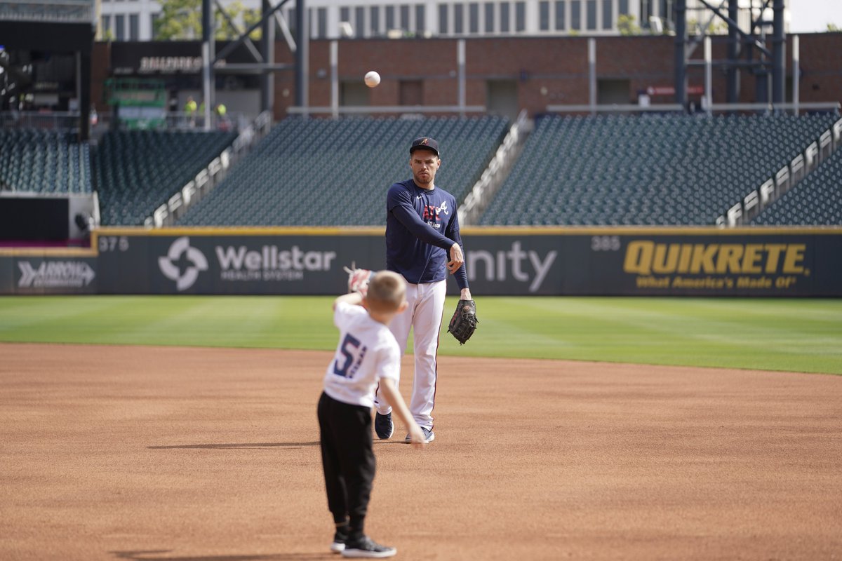 Just goin' to work with dad. 🥺