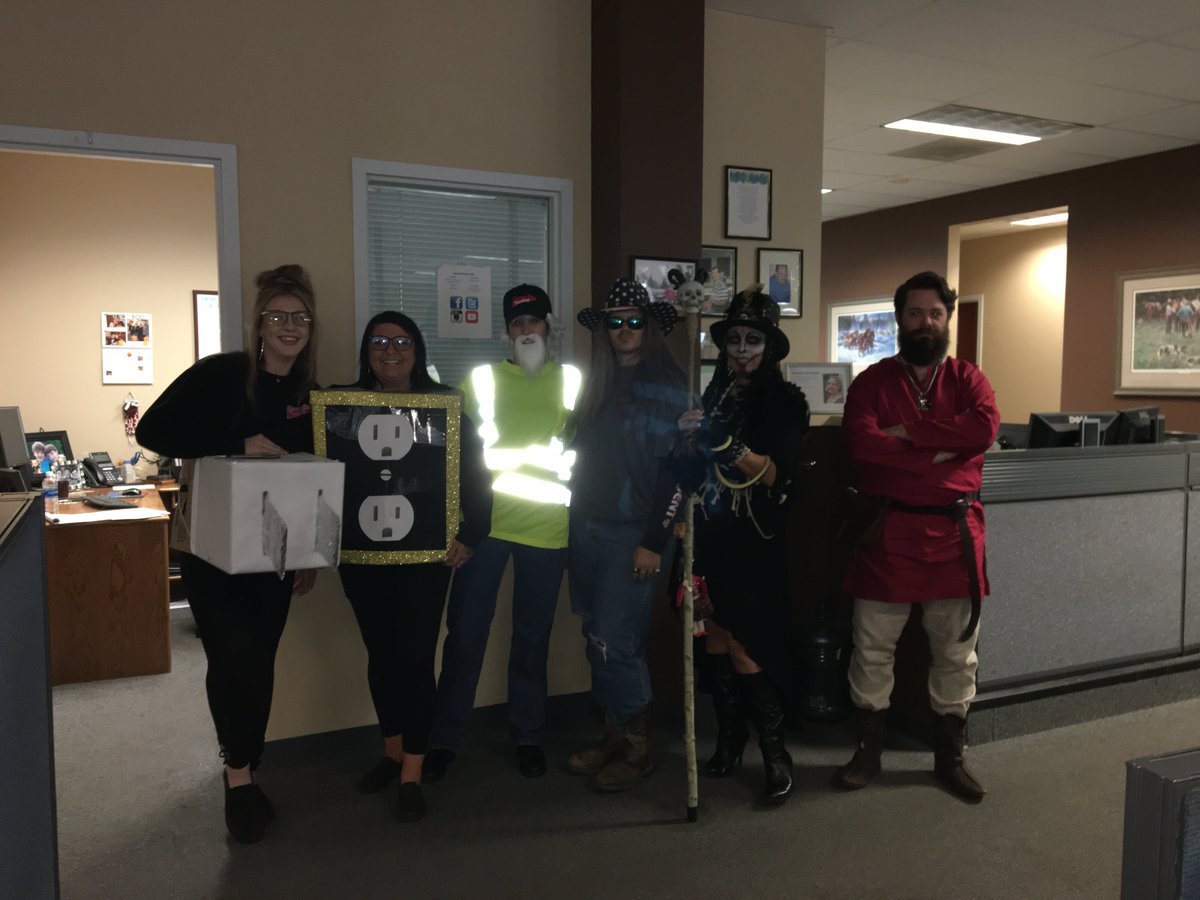 drive4sbi's tweet photo. #ThrowbackThursday Halloween Costume Contest https://t.co/h1jMC7QphV