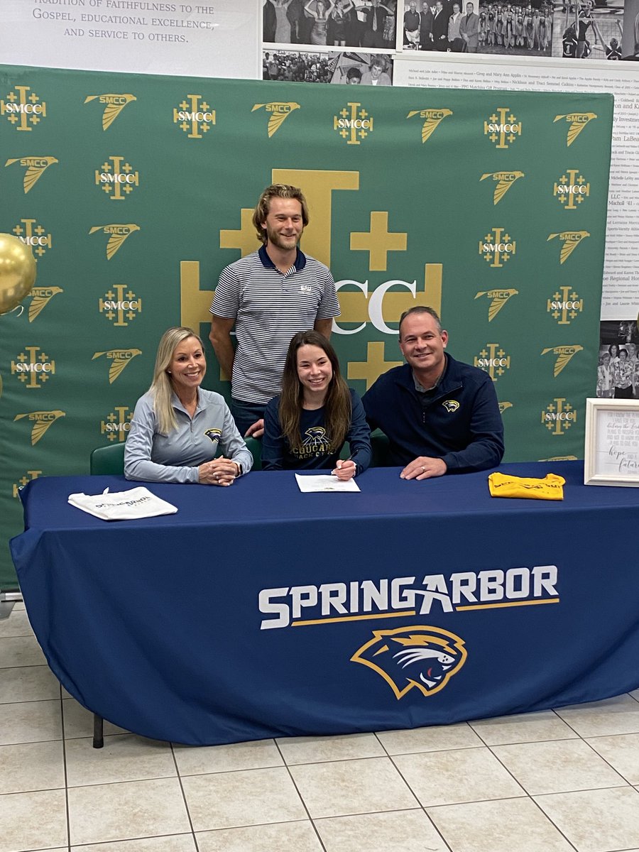 AthleticsSMCC's tweet photo. Congratulations to Madison Ruhlig on her commitment to ⁦@SAUCougars⁩ Track &amp; Field! We are so proud of her and all her hard work is paying off! Excited to see what the future holds! Best of luck and we will all be cheering for you! https://t.co/CpgPUI8VFW