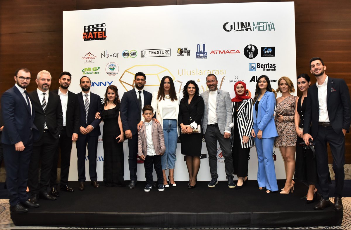 MuratAltun3436's tweet photo. Yılın En Başarılı Müşteri İletişim Merkezi @site_telekom 💫

Bizlere bu ödülü layık gören Uluslararası Kristal Elmas Ödülleri jüri üyelerine ve bu ödülü kazanmamızda en büyük pay sahibi olan değerli yöneticilerimize,mesai arkadaşlarıma sonsuz teşekkürlerimi sunuyorum. https://t.co/9NB2KbFDPL