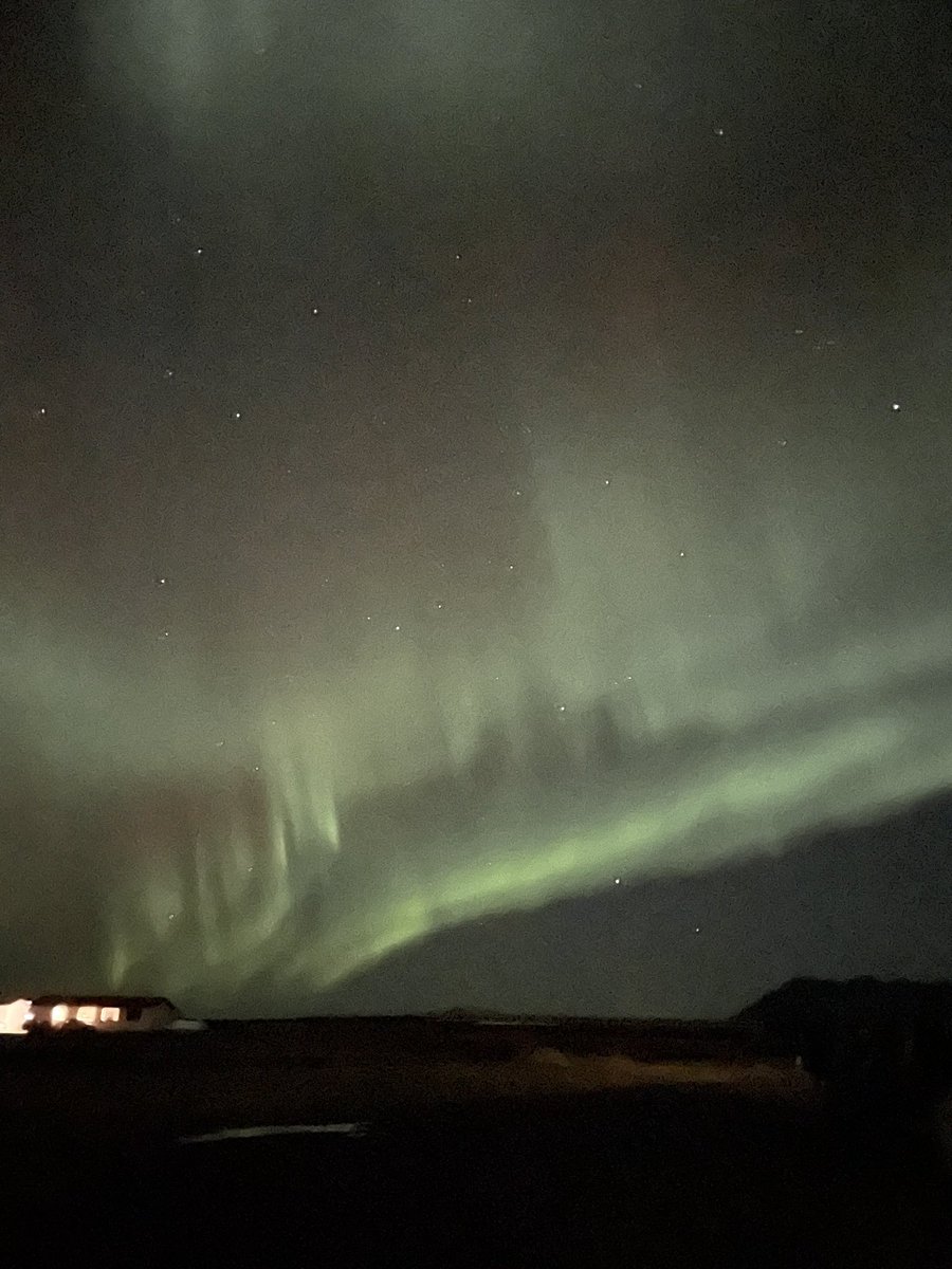 Aday21Aday's tweet photo. 3255 KM de carretera , mucho frío y un sueño cumplido 💙🇮🇸 https://t.co/ZMHgngAipG