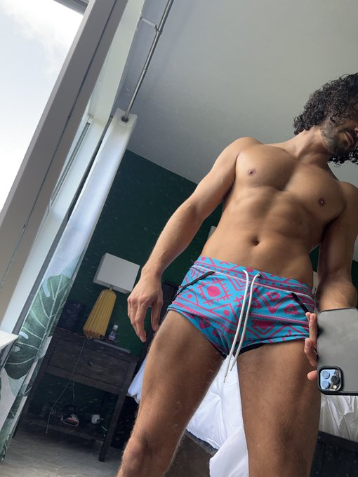 How you doing? https://t.co/0ih89u8t2L<a href="/tag/nosleep"class="tags"><span>#nosleep</span></a>