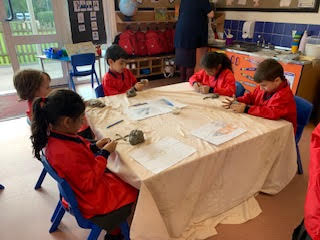 BGS_LowerSch's tweet photo. Year 2 have been making clay sculptures this week. We have been making sculptures of different places in London from Big Ben to the Gherkin. We cannot wait for them to dry so we can paint them! #BGSyear2 #BGSart #BGShumanities https://t.co/GnIA5vNwAT
