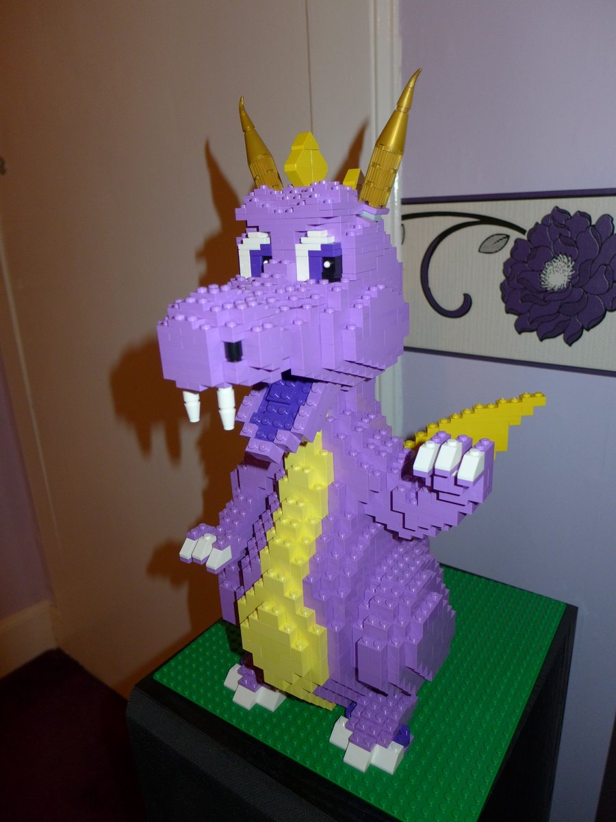 LegoCaz's tweet photo. @LEGO_Group Never to old! I'm going to play video games and build Lego FOREVER! https://t.co/o3BxCDooz0