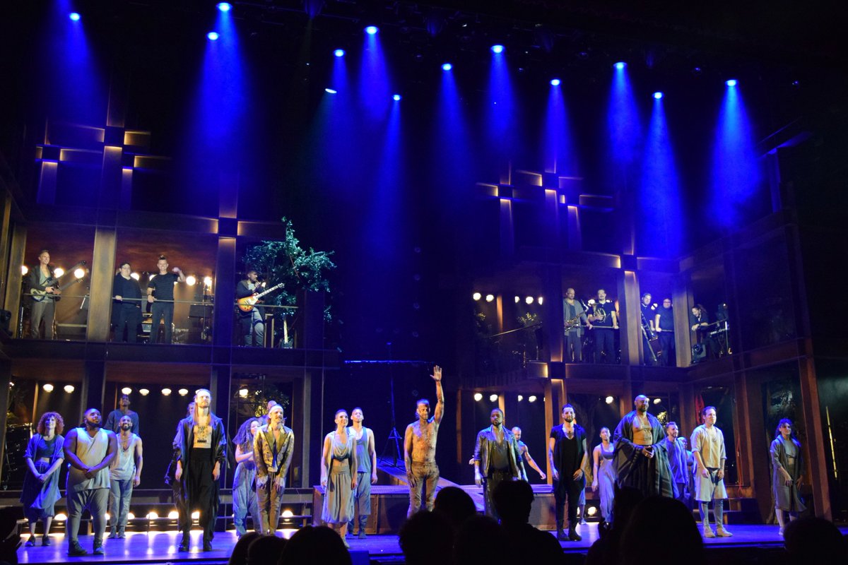 atgsanfrancisco's tweet photo. Congrats to @JCSTheMusical on an electric Opening Night at the Golden Gate Theatre! ⚡️ #SuperstarSF

#JesusChristSuperstar is now playing in San Francisco for four weeks only: https://t.co/0OKZzByjGm https://t.co/y7b9DkdLw4