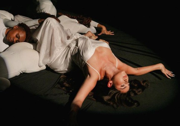 thinking about lauren tweet media