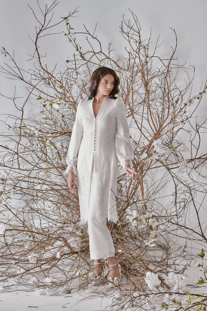 _amstudio's tweet photo. MELODRAMA BY AMAZÉ
-
Photographer • @azimmahayudin
Client • AMAZÉ
Art Direction • Aiman Rahim
MUA •Ahma Dani
Hair • Yusof Ruzaimi
Models • Olga Ivanova &amp; Natalie Prabha (The Models Lab KL) https://t.co/yn5xT1UWZS