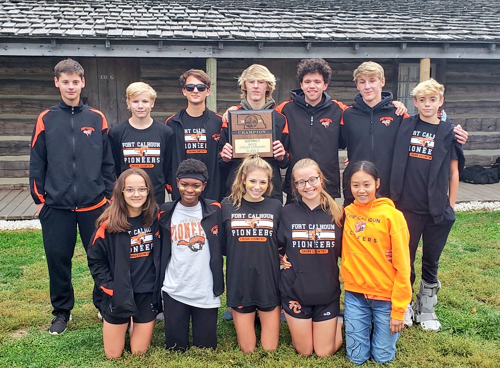 Congratulation to both STATE QUALIFYING teams!  Girls were 3rd and boys were District Champions!  <a href="/Dala55138610/">Dala Drowne</a> 12th, <a href="/BenchBria/">Bria Bench</a> 5th.  Johnathan 15th, <a href="/lance_olberding/">Lance Olberding</a> 4th, <a href="/JacobRupp3/">Jacob Rupp</a> 3rd, <a href="/ElyOlberding/">Ely Olberding</a> District Champion!!  Fantastic race by all with best times of the season!