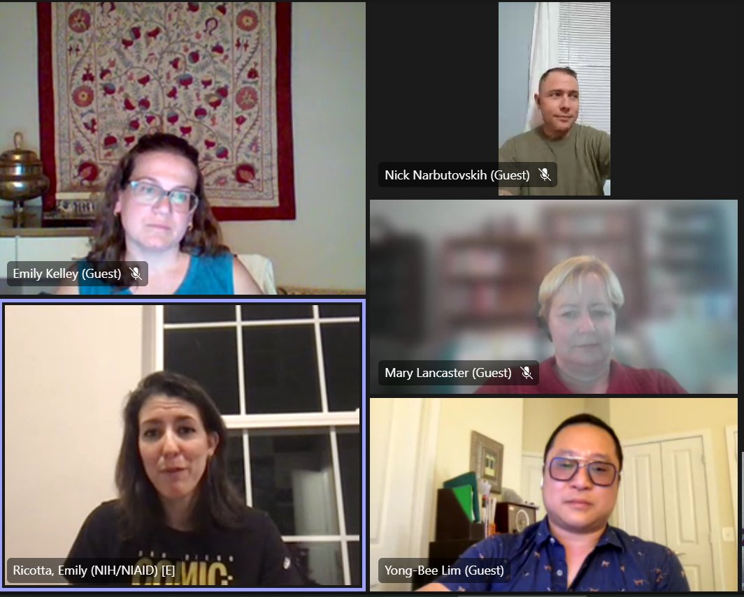 NDUPEL's tweet photo. Movie night with PEL! Thank you to @Iplaywithgerms, @MaryJLancaster, @FuturistYB, and @inaudiblewords for joining us to discuss I AM LEGEND, pandemic science and politics, science communication, and so much more! https://t.co/93J20quht9
