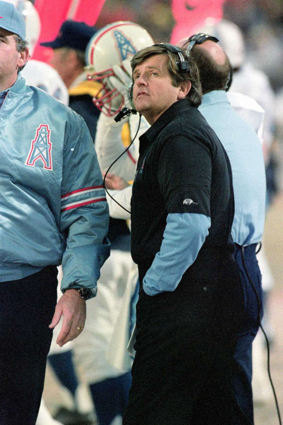 Happy birthday to Oilers legend Jerry Glanville 