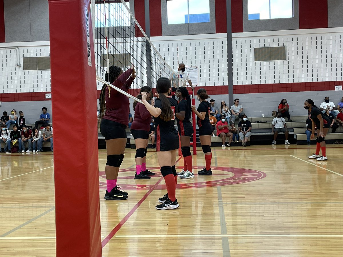 Manor VS Decker 🏐 #FutureMustangs #WAMM Congratulations to Manor 7th grade and Decker 8th grade for their victories tonight!! 🎉 <a href="/ManorMiddle/">Manor Middle School</a> <a href="/deckermiddle/">Decker Middle School</a> <a href="/Manor_Sports/">Manor ISD Athletics</a>