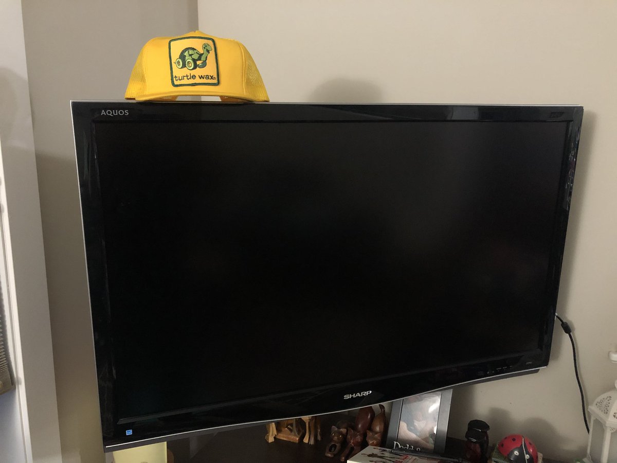 ThingsHatted's tweet image. Sharp Aquos TV wearing a Vintage Turtle Wax hat. #vintage #turtlewax #sharpaquos #ad #television #netflix #turtle #Olaf #Video #Crypto #Halloween #Grinch #Shorts #movie #onlyfans #P2E #TheBatman #TheMaskedSinger #TheVoice #Gucci