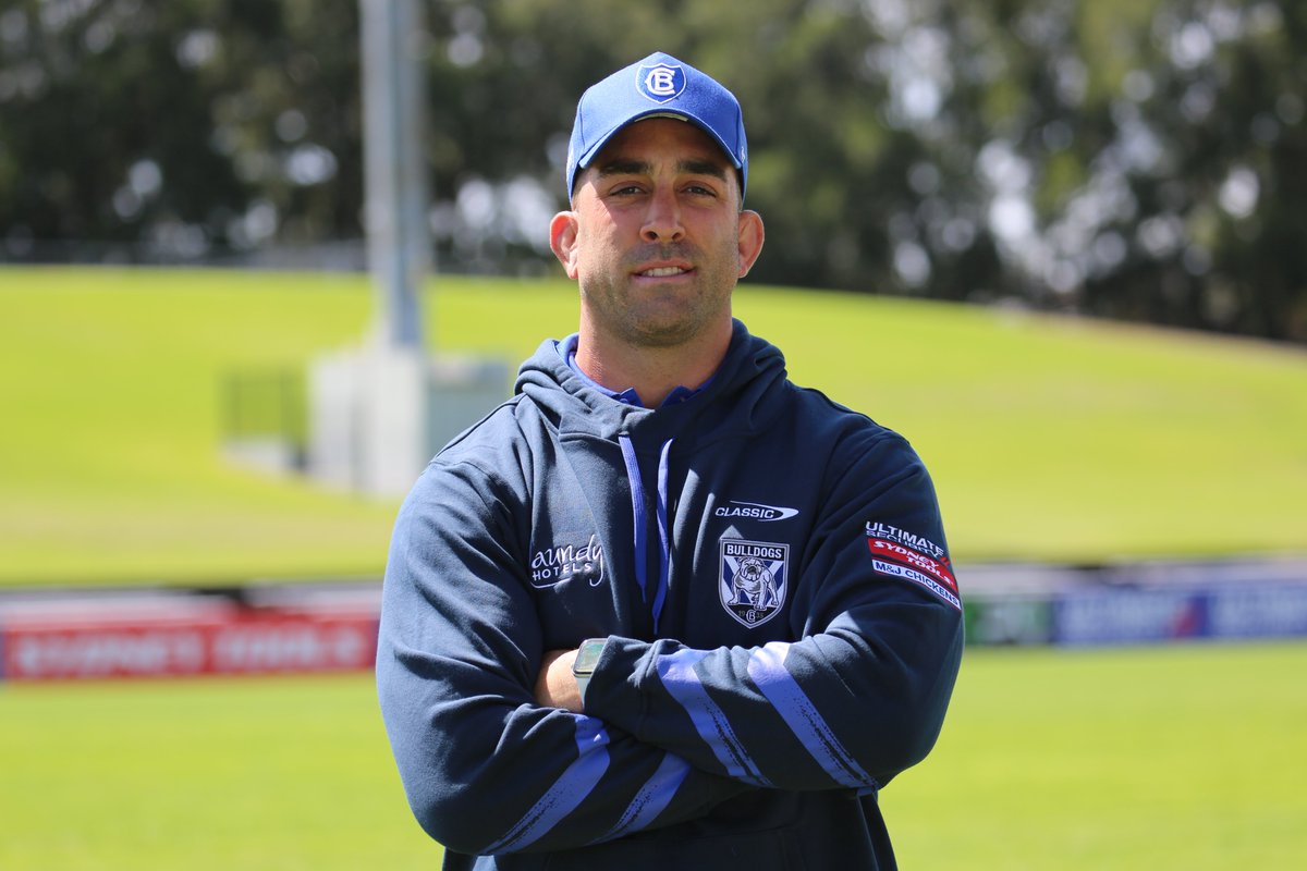 NRL_Bulldogs's tweet photo. 🔵⚪️ New colours. https://t.co/qGssofvcYe
