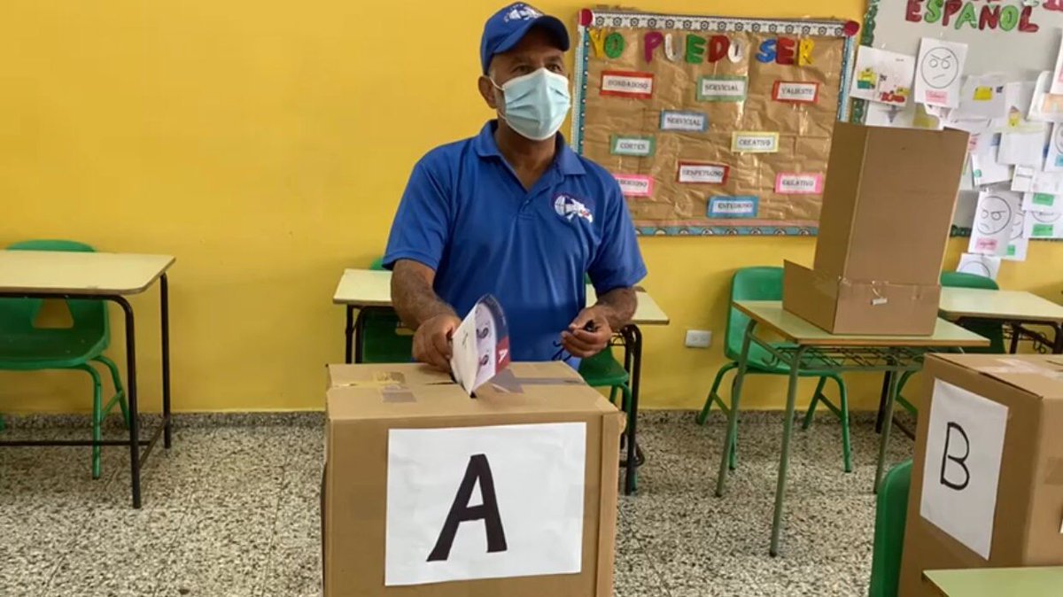 Celebrando triunfo del maestro Eduardo Hidalgo recordamos compromisos con el mentor de la corriente: El hostosiano Prof. Juan Boscj