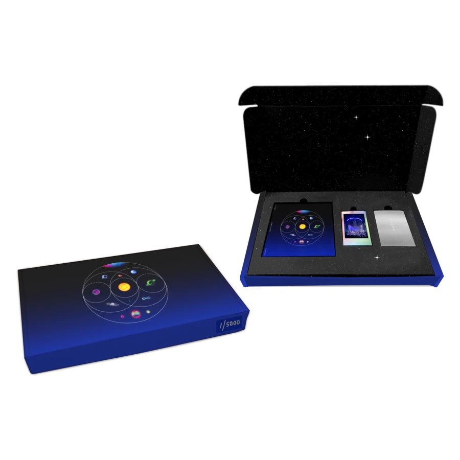 Tom_cohen432's tweet image. So Coldplayers here’s my last giveaway on MOTS week 
MUSIC OF THE SPHERES BOX SET! 
OPEN UP TO EVERYONE LIKE ALL GIVEAWAYS
All you’ve to do is Follow+Like+RT
NOTE: I wanna give it to someone who can’t afford it
ENDS: 21.10.21
GOOD LUCK COLDPLAYERS!
HAPPY MOTS ERA TOO EVERYONE!🌀