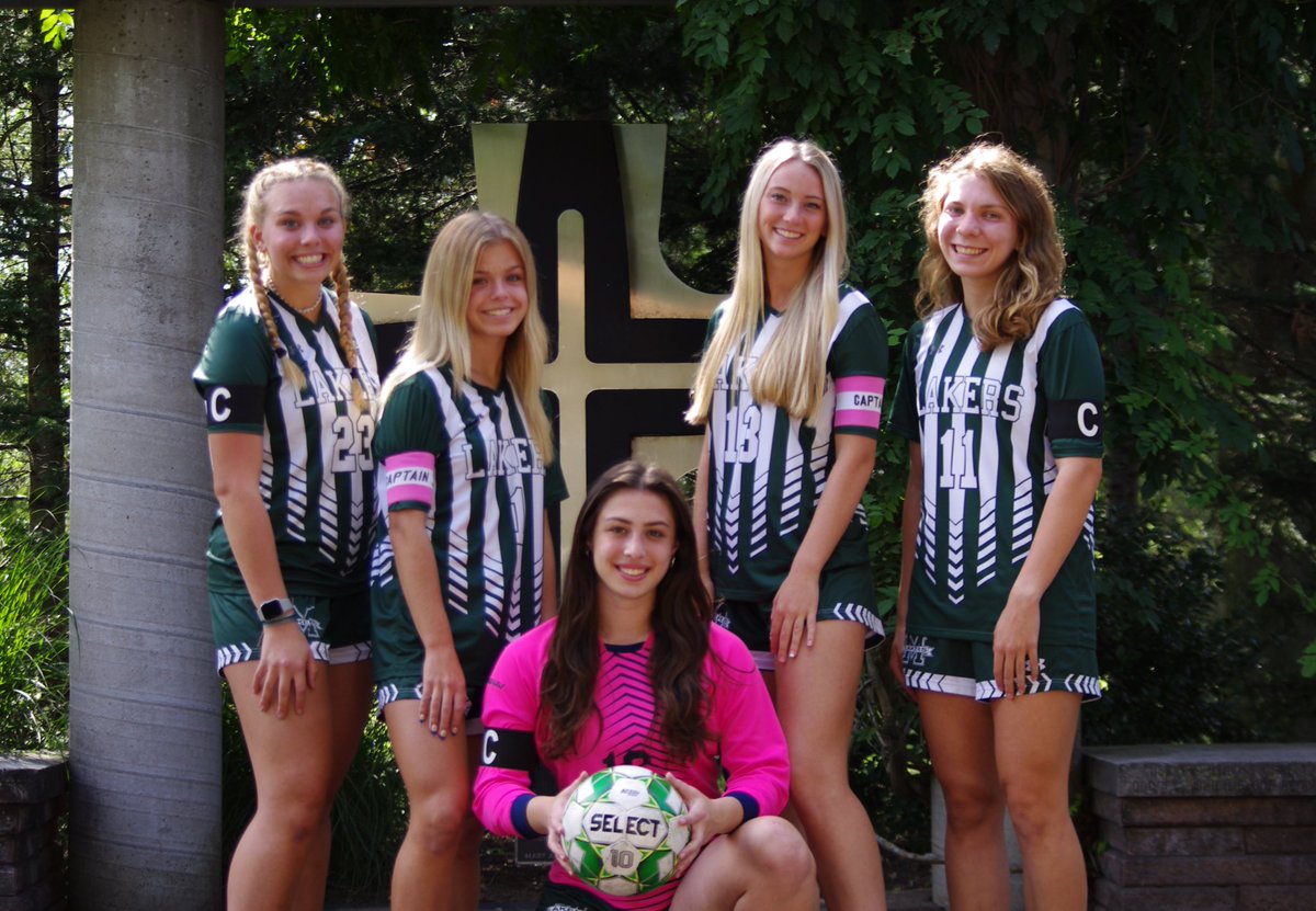 MercyhurstS's tweet image. ⚽️Senior Night!⚽️
23 Luca Spracklen
1 Erin Matlock
16 Catherine Abbate
13 Rebecka Habursky
11 Samantha Ferrick
Game 6:00 at MPS vs Girard