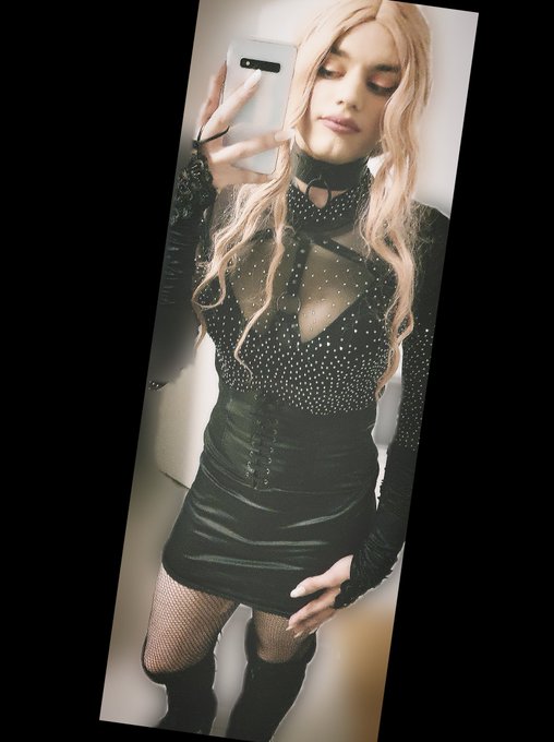 TvFlavia’s pics and videos