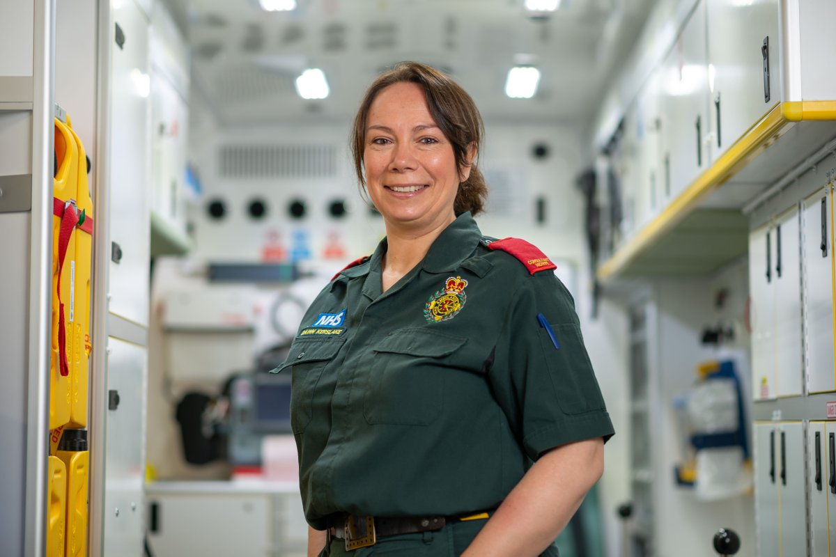 South East Coast Ambulance tweet media