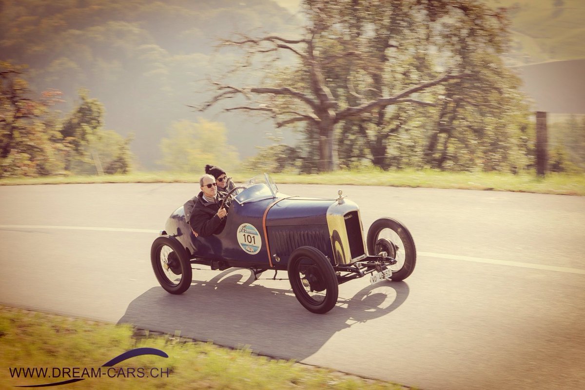 dreamcar_ch's tweet photo. Rendezvous am Kleinen Klausen #amilcar #cyclecar #historicracing #hillclimbing #kleinerklausen https://t.co/CnfrDdDb9i