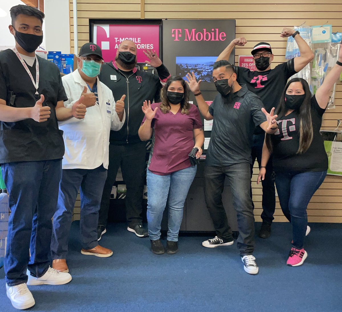 Robert Lobato Jr. tweet media