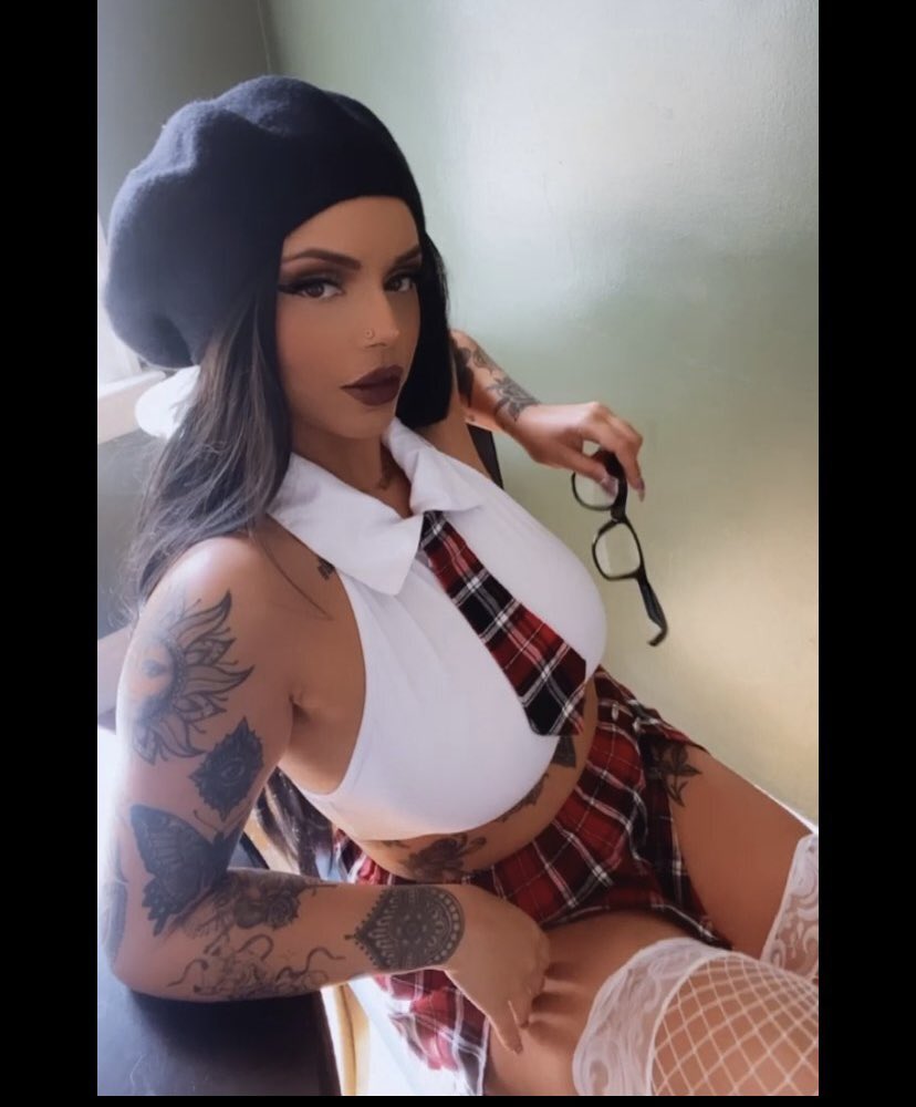 samthugh_'s tweet photo. Free one month trial today 💕🔥NEW COSPLAY VIDEO💕🔥✨✨Ask for it 👅 https://t.co/zUjkUWSpFl   #ad #onlyfans #October #onlyfans #latina #cosplayslut #Cosplay #curvy #babe #alt #sexy #spookymonth https://t.co/ped42DCsfH