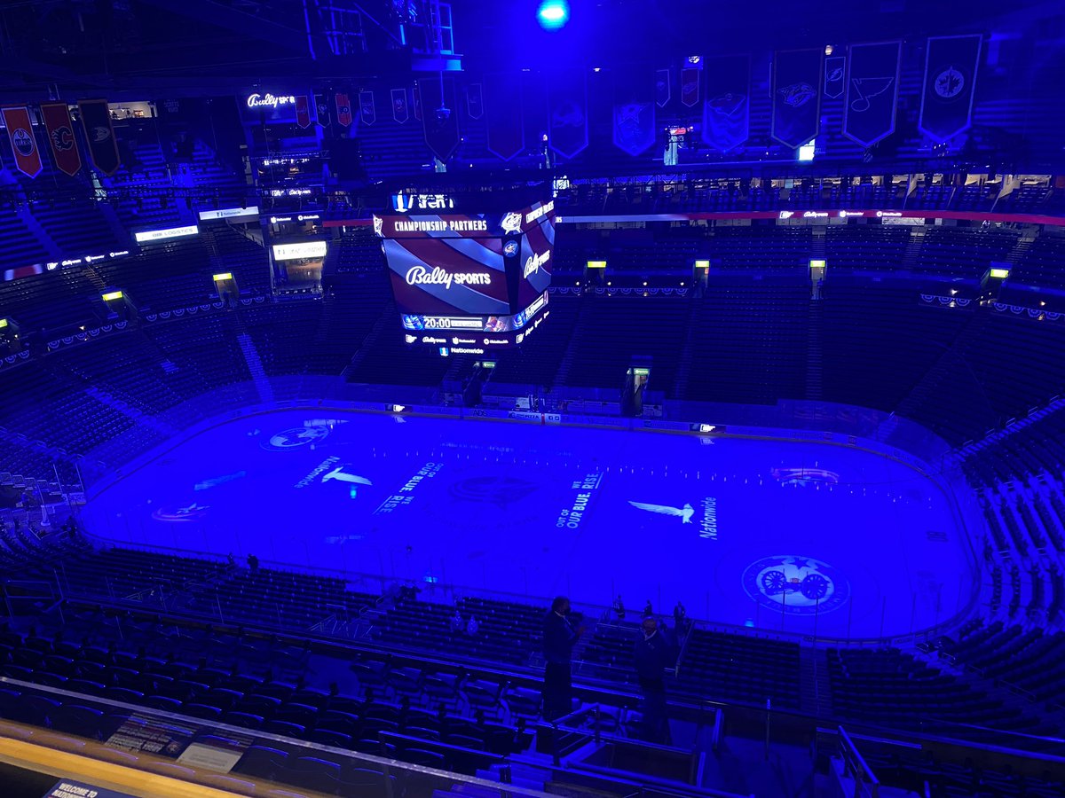 Nicole_Kraft's tweet photo. So very ready for this to begin. #CBJ #pressboxview https://t.co/v0bnnr2qnQ