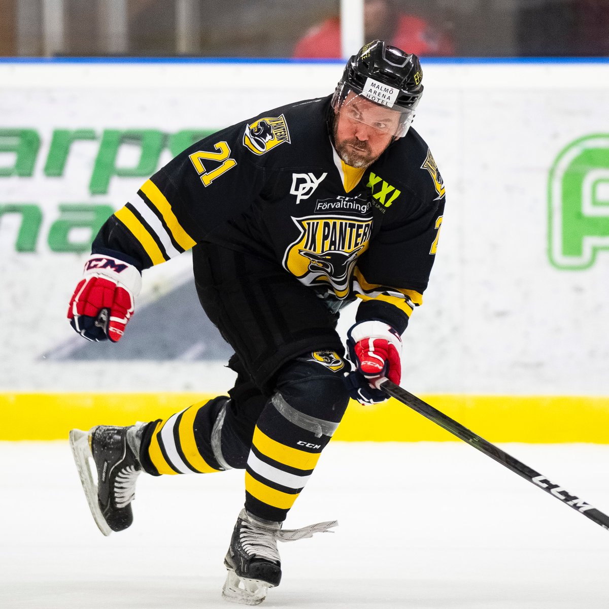 Johan Svensson tweet media