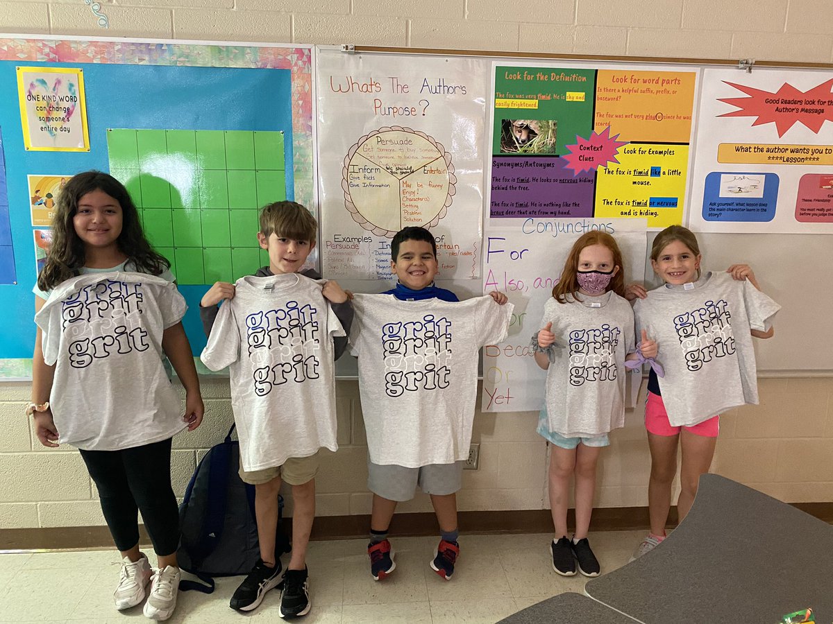 Congratulations to these kiddos for earning their GRIT shirts!  So proud of their hard work and always following classroom/school expectations!  #RES <a href="/RRLearners/">RRLearners</a> #RobinsonISD