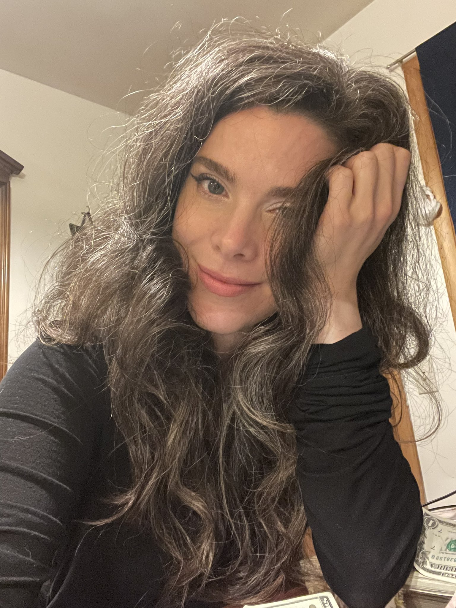 TW Pornstars - 2 pic. Nicole Emma Vaunt.. Twitter. Just a happy little