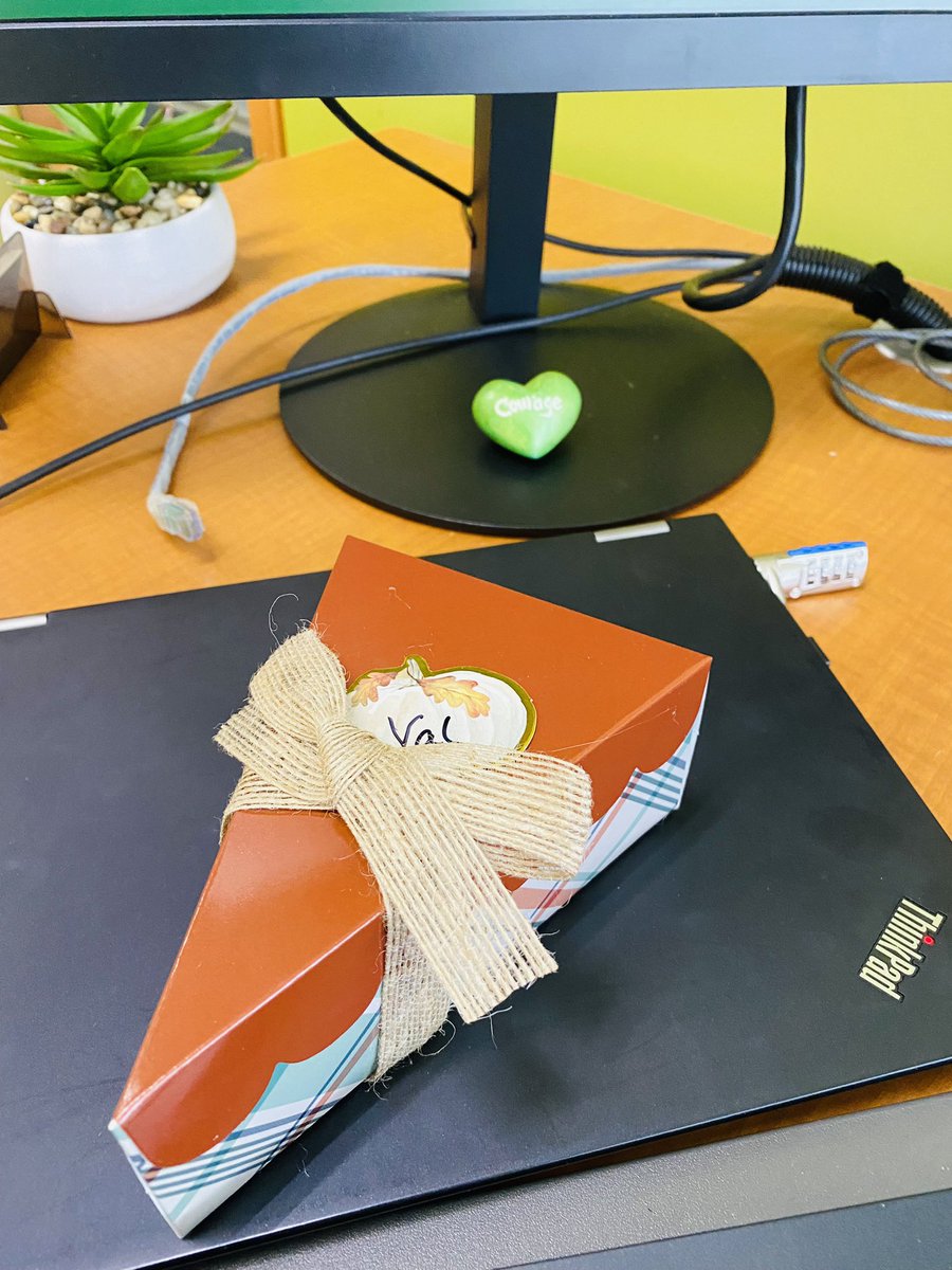 Bev Lafitte (@lafittebev) on Twitter photo Thankful for my team. Apple pie from yours truly, the teams favourite. I appreciate you all every day so Thank you for all you do. <a href="/valeriesmithnl1/">valerie smith</a> <a href="/MuirChris_TD/">Chris Muir</a> Thankful for my team. Apple pie from yours truly, the teams favourite. I appreciate you all every day so Thank you for all you do. <a href="/valeriesmithnl1/">valerie smith</a> <a href="/MuirChris_TD/">Chris Muir</a>