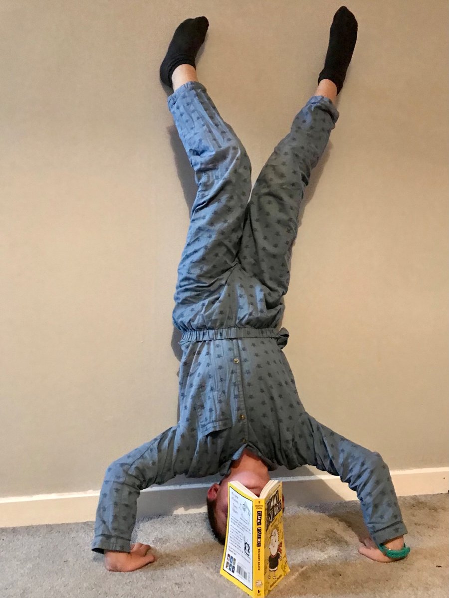 SachroCatherine's tweet photo. @Year6sunnybank @sunnybankschool #extremereader https://t.co/cISAQso2Fy