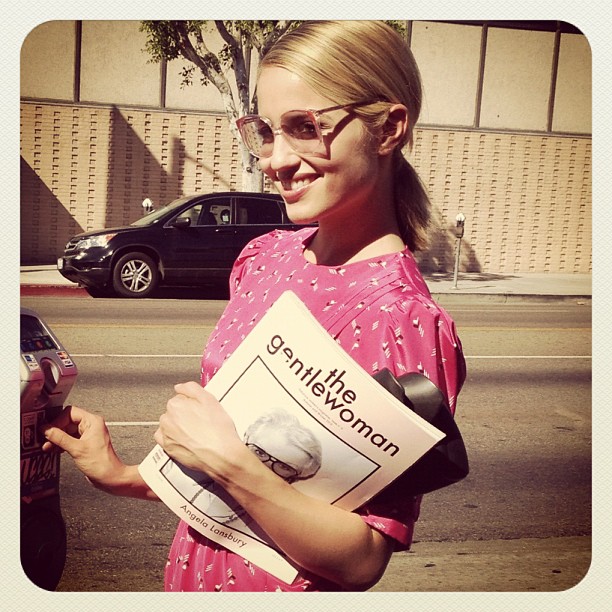 fellintodianna's tweet photo. Also in 2012, @melodydarlene posted this photo captioned "Guerrilla style photoshoot w/this sugabear & the @youmeandcharlie LA team. 🙌📷 #wearedmm" https://t.co/oE2YrvjJEh