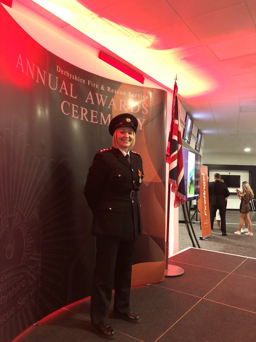 Amazing to be able to share a fantastic evening with all our recipients <a href="/JuliaSmithDFRS/">jusmith@derbys-fire.gov.uk</a> <a href="/DerbyshireFRS/">Derbyshire Fire & Rescue Service</a> well done Jules 🚒❤️