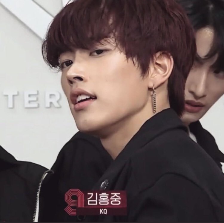 khjactivity's tweet photo. PRE DEBUT KIM HONGJOONG!?:!:?&amp;/$?#!$(&amp;(-? https://t.co/lAJERY9VM0