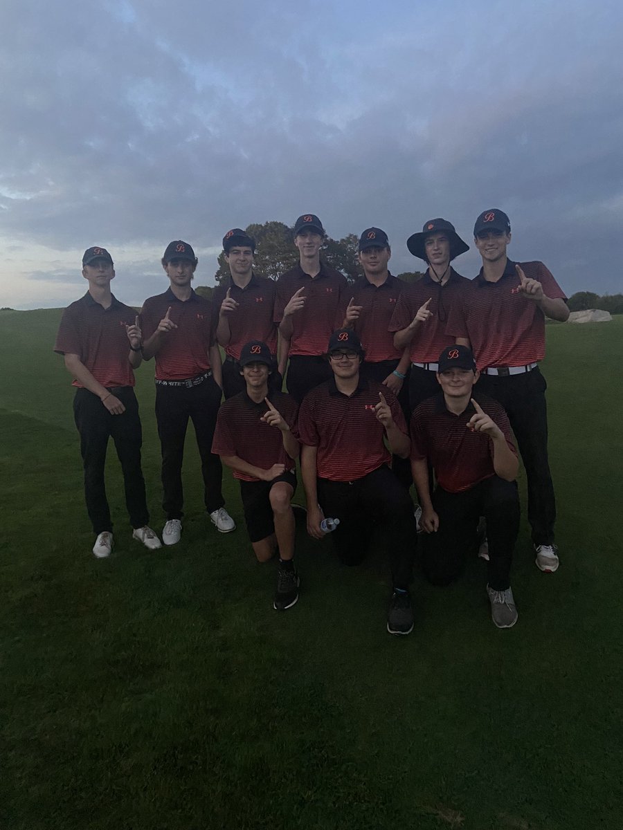 Undefeated 14-0 NEC Champions. Panthers win 39-33 over Gloucester at Bass Rocks. Lead by Hunter 37, Cook 37, LeBlanc 38 <a href="/BeverlyPanthers/">Beverly Panthers</a> @NickGiannino_SN <a href="/BGlobeSports/">Boston Globe Sports</a> <a href="/BeverlyCitizen/">Wicked Local Beverly</a>