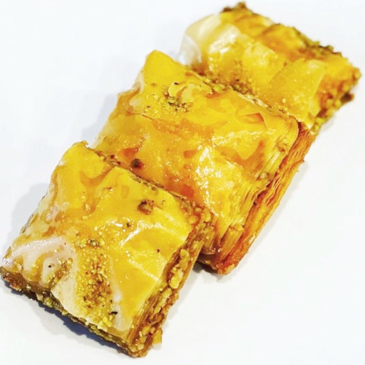 Keeping it sweet this spooky season! #pitaparlor 🎃
.
.
.
#pitaparlorlogansquare #pitaparlorchicago #pitaparlorcatering #pitaparlorfeast #logansquare #logansquarechicago #chicagogram #chicagorestaurant #logansquarist #trickortreat