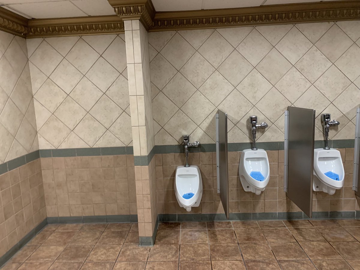 analyzethus's tweet photo. What do you think this space in the bathroom is for? https://t.co/0jR3CRlE2W