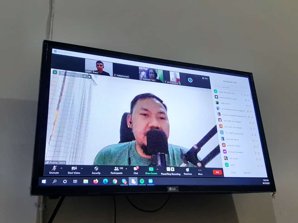 kelaspedia_id's tweet photo. Terima kasih @ruangtaktik yg sudah mau sharing ilmu dan pengalaman tentang manganalisis data pertandingan. Dan terima kasih juga buat teman² yg sudah meramaikan Skillers Talk semalam 🔥

Sampai ketemu di kelas² berikutnya 😁
#skillerstalk #kelaspedia #statistikbola https://t.co/7di7YMnV4W
