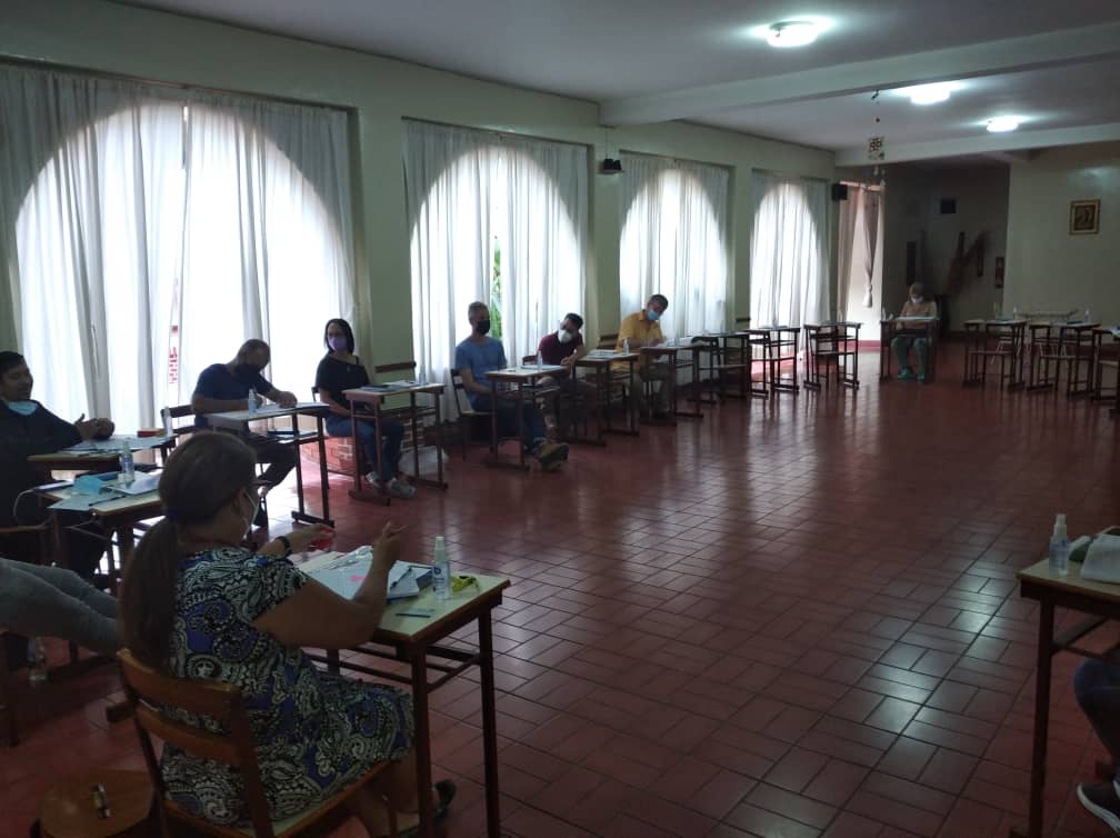CEVEducacion's tweet photo. Departamento de Educación de la @cevmedios comienza reunión presencial de equipos de programas y servicios del departamento. https://t.co/L5vyUFxbEx