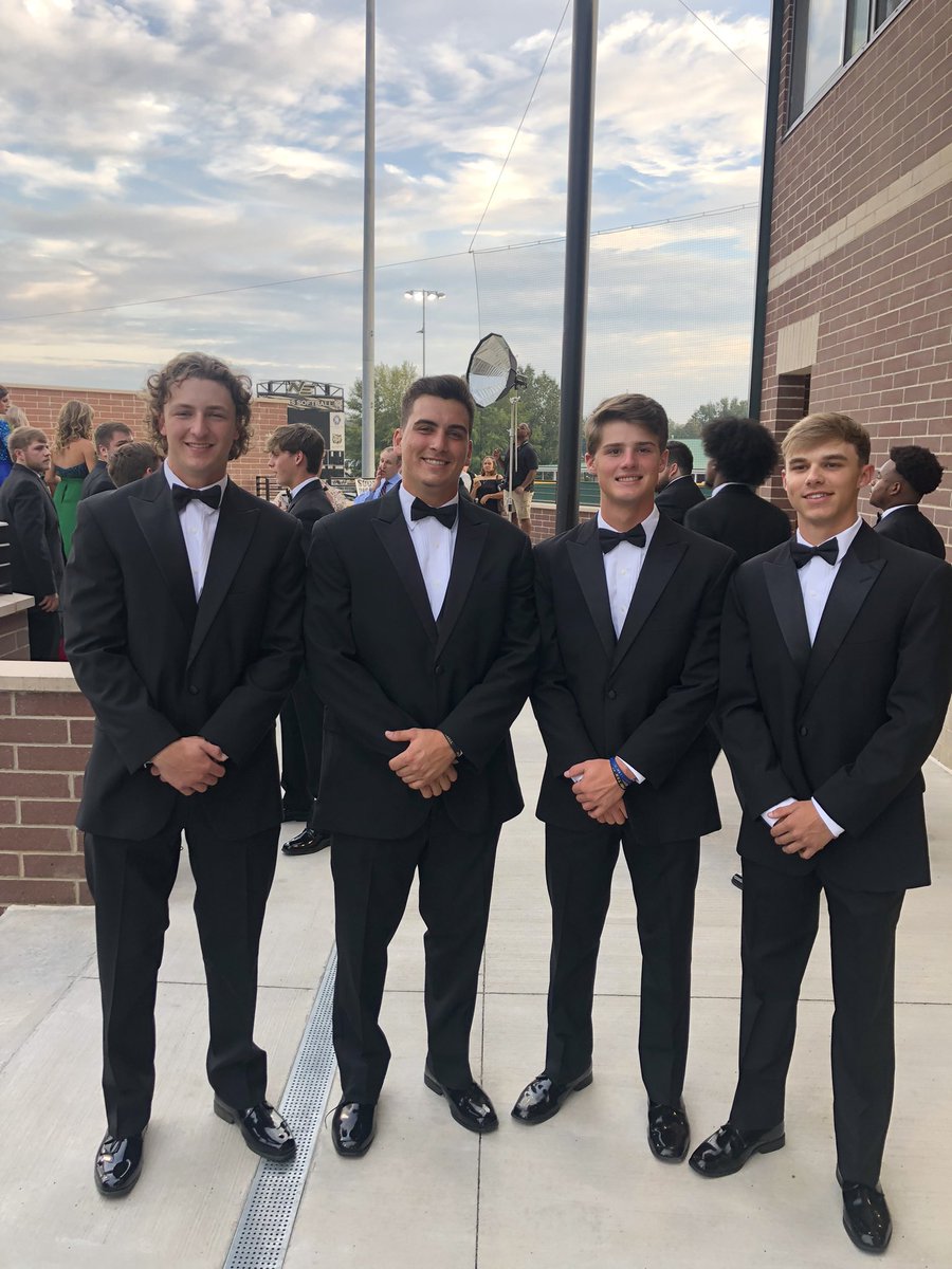 NEMCCBASEBALL's tweet image. These boys are ready for homecoming! @john07whiteside @willard_luke9 @HaydenDonahue9 @_sethivy