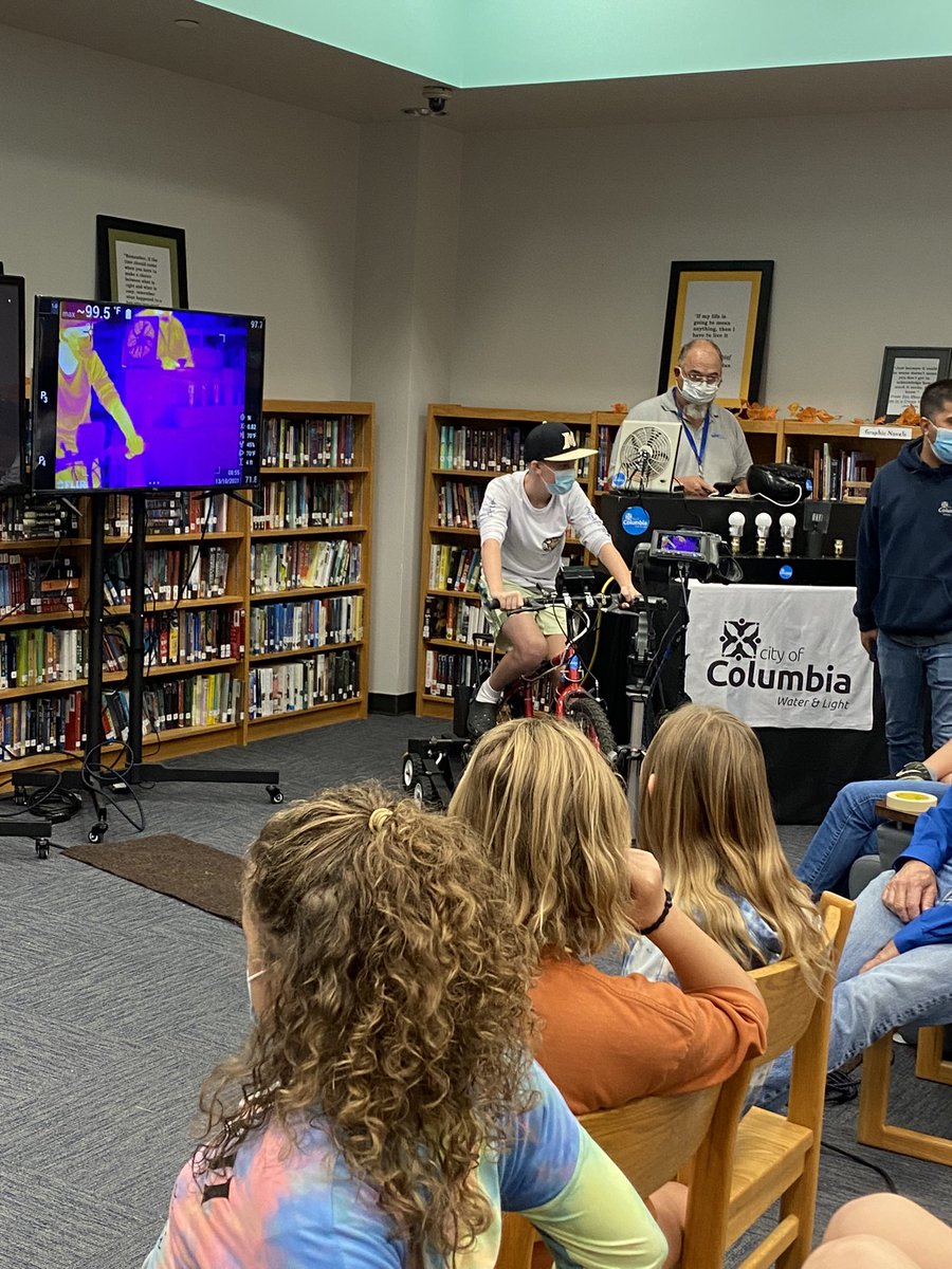 Mrs.Jones tweet media