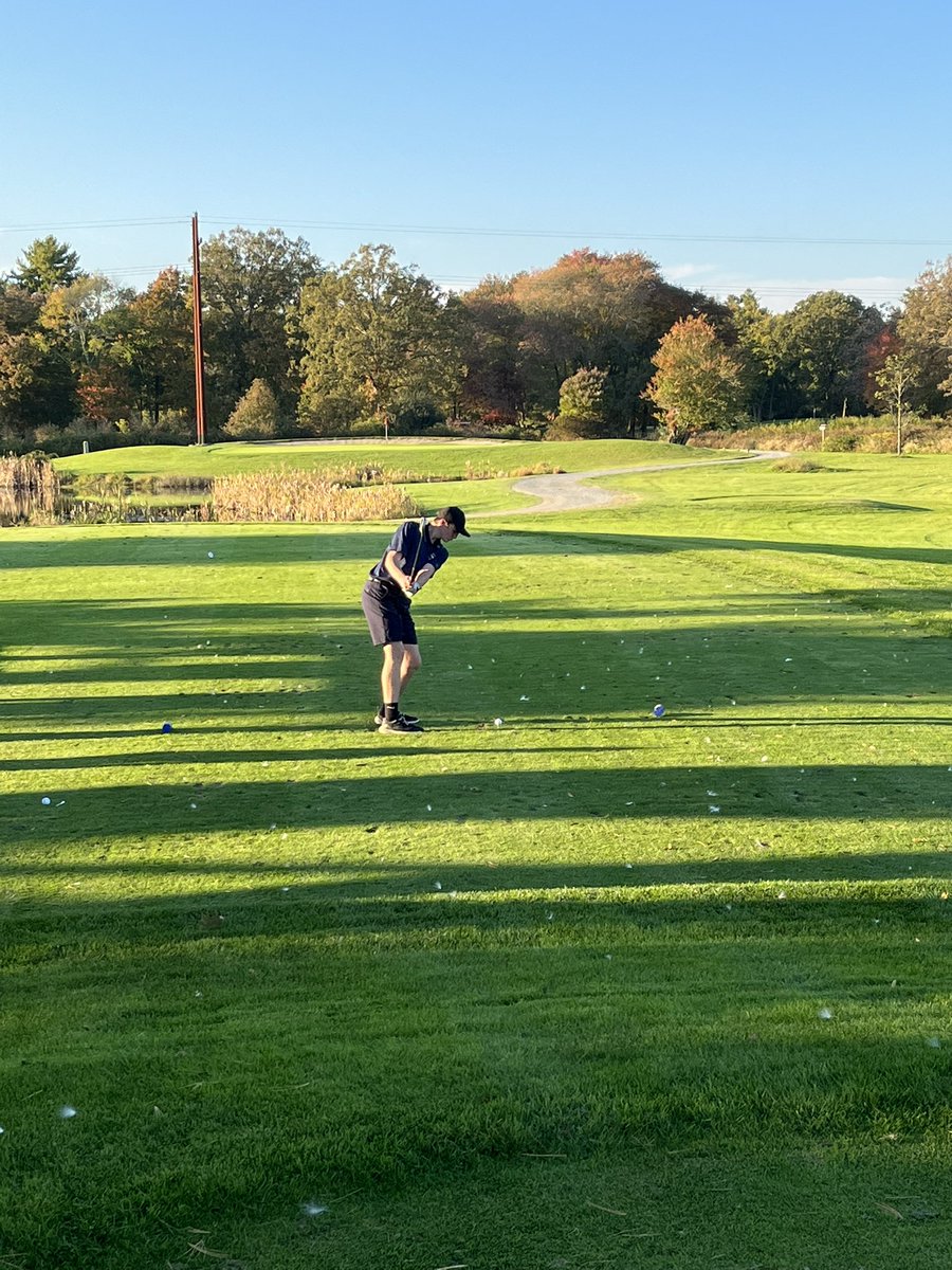 MrWoodmanEB's tweet photo. Golf wrapped up its home schedule today with a 115-73 win over Carver to move to 7-0 at Ridder and 10-3 overall. Matt Werra (22), Cole Redder (21) and Jake Redder (21) led the way for EB. This is the 1st time EB has reached double digit wins since 2018. https://t.co/yfduIlhVTn