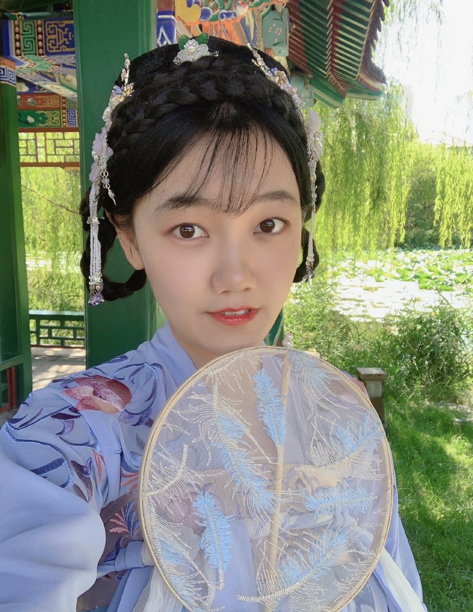 smyyy1105's tweet photo. 中秋in宁园～天越来越冷了大家注意保暖 #汉服 #hanfu #china #chinesestyle #天津 https://t.co/DNZKnZhsW5