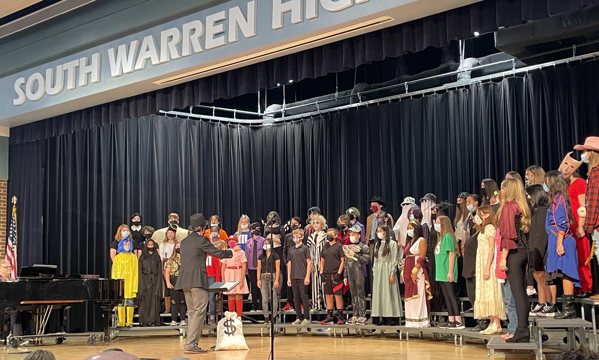 Mr. Calvert and the SWMS choir rocked the stage tonight!!!! <a href="/SouthWarrenMS/">South Warren MS</a>