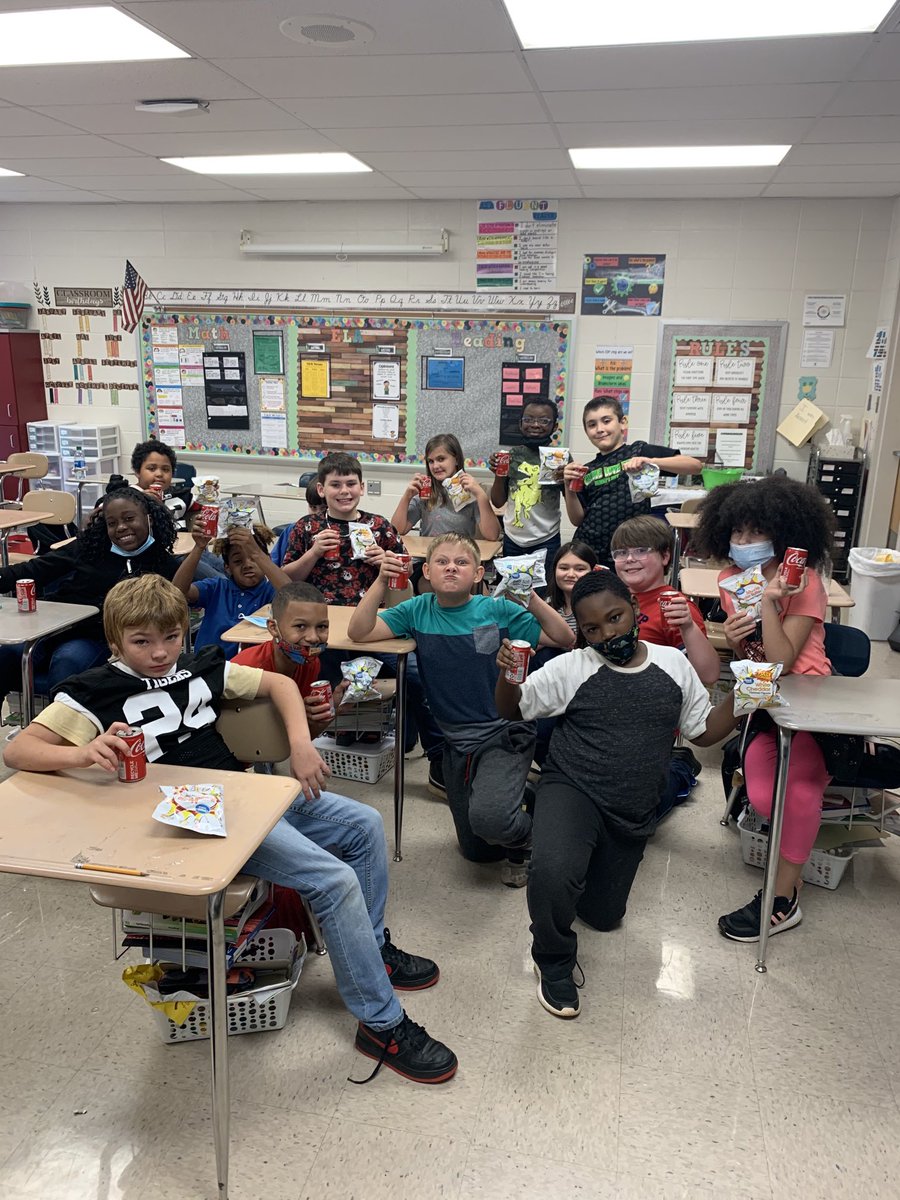 caprice_buttram's tweet photo. When you pass 100 lessons on Iready math, you get popcorn 🍿 and coke in Mrs. Thornton’s class. And you invite Mrs. Buttram too! ☺️ Thanks 5th grade! Keep up the good work! ⁦@BBCMES⁩ ⁦@BrashearMelia⁩ ⁦@TCBOE⁩ ⁦@AMSTI_UM⁩ https://t.co/hVHBPvgyM8