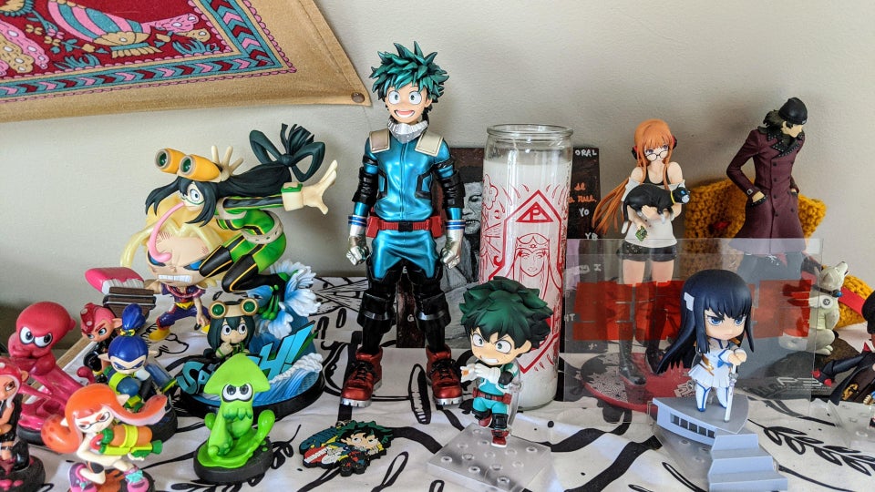 Reddit user Slenderlad got the special color variant #Deku figure in their #BanprestoBox! Who else got this special figure?