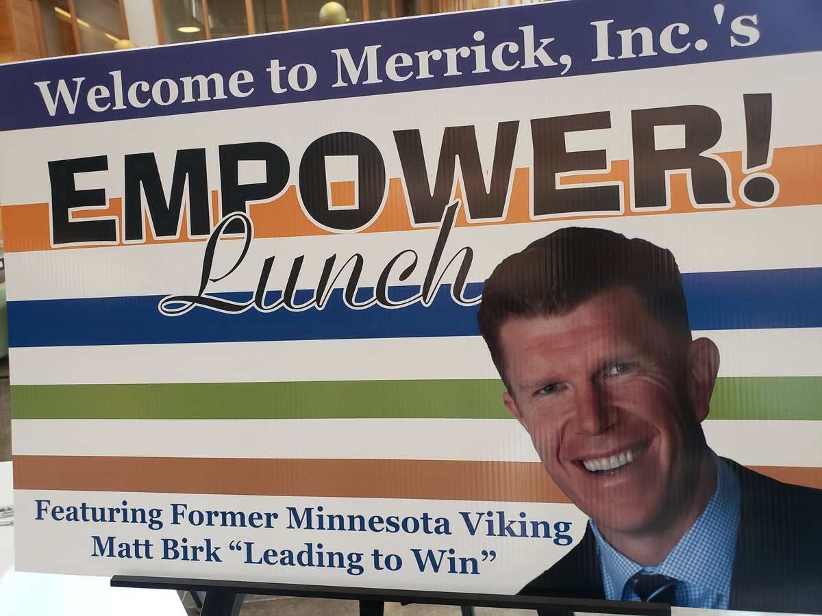 Generate 360 tweet media