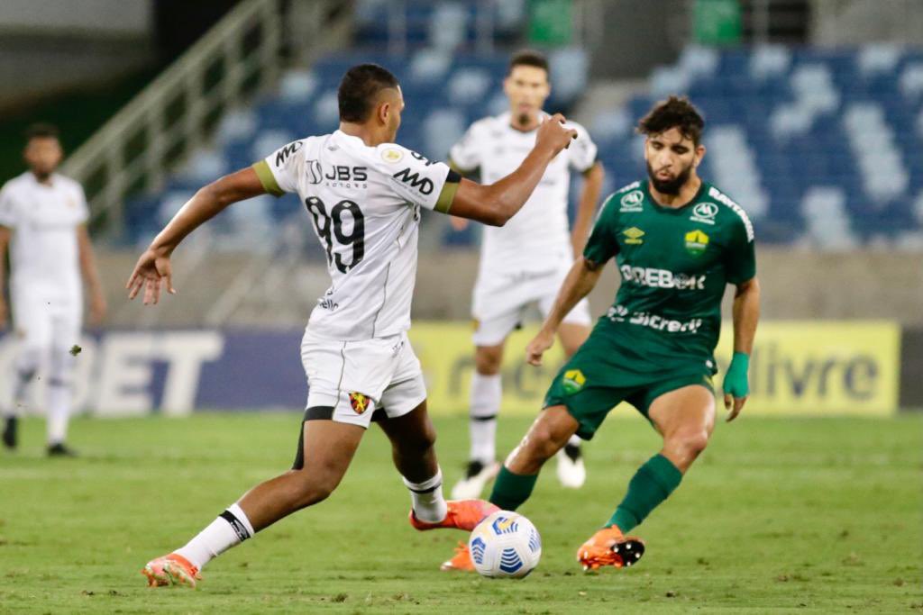 sportrecife's tweet photo. Fim de jogo na Arena Pantanal: Cuiabá 1x0 Sport. #CUIxSPT https://t.co/uxvN7B3tJg