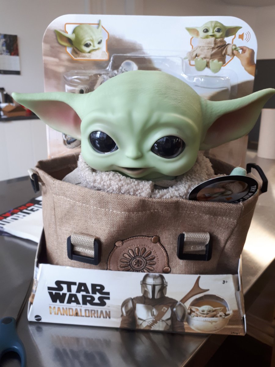 This marks the end of my time at <a href="/TributeGames/">Tribute Games</a> 👋

My colleagues all got me a cake and a cute Grogu toy today and I did not expect it. 😲😭 I will miss them as well as the awesome Tribute/TMNT community! 💟

Now let's see what comes next!