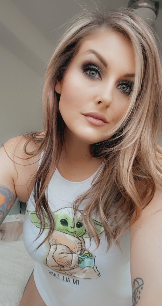 lovelybrilovesd's tweet photo. Rt if I can send you nudes. https://t.co/cGzZupNXMl
